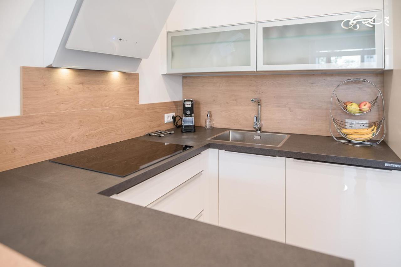 Mh Living - 11 - Modern Living Dream In Center Apartment Грац Екстериор снимка